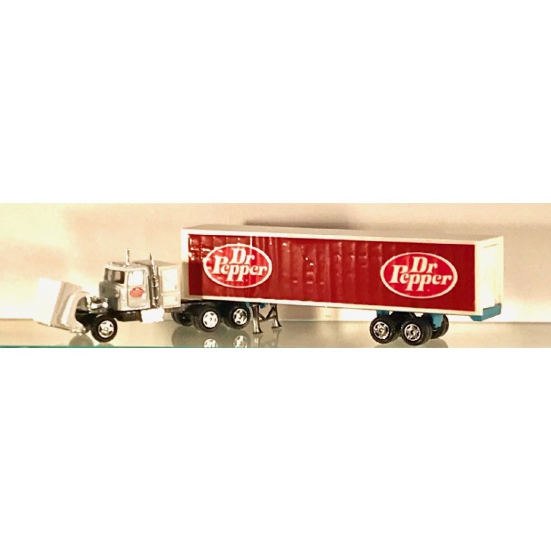 ERTL 1428 DR. PEPPER TRACTOR TRAILER TRUCK