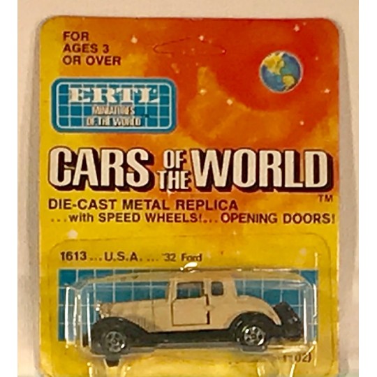 ERTL 1613 1932 FORD COUPE CAR