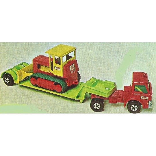 MATCHBOX K-17 FORD TRACTOR WITH DYSON LOW LOADER AND CASE TRACTOR BULLDOZER