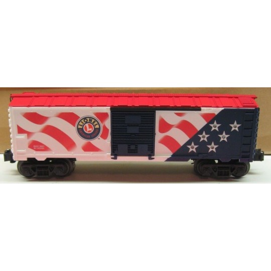 LIONEL 26777 U.S. FLAG LIGHTED BOXCAR
