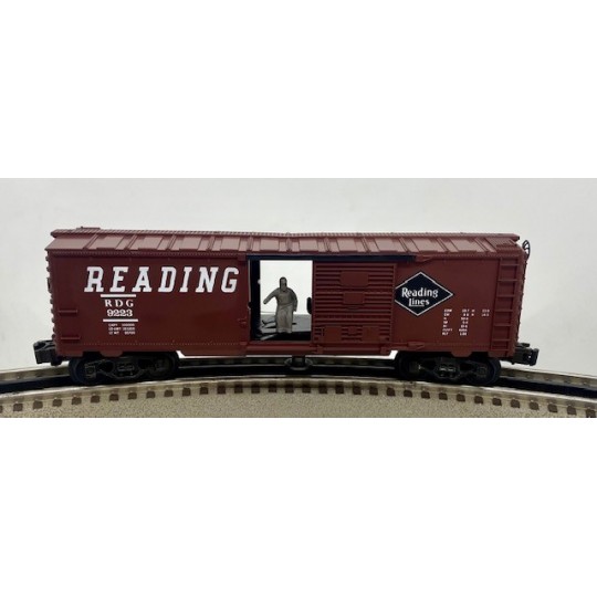 LIONEL 6-9223 READING OPERATING BOXCAR