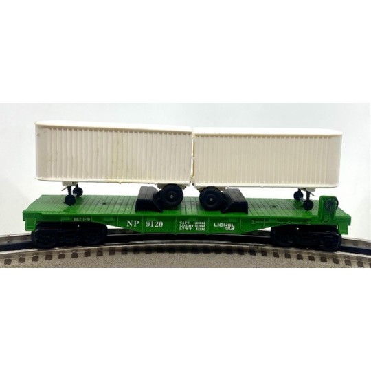 LIONEL 6-9120 NORTHERN PACIFIC FLATCAR WITH TRAILERS