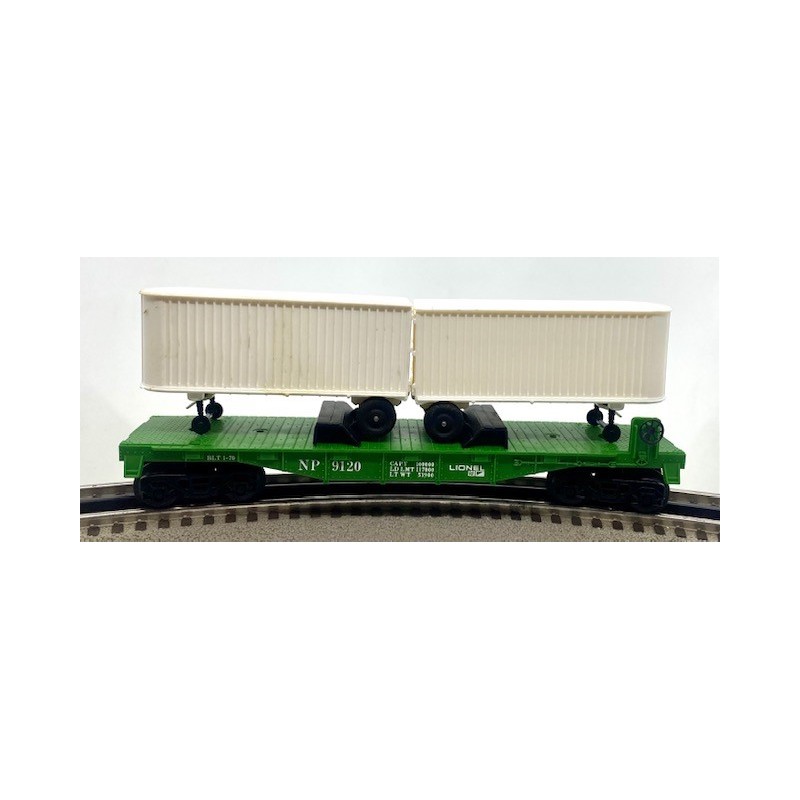 LIONEL 6-9120 NORTHERN PACIFIC FLATCAR WITH TRAILERS