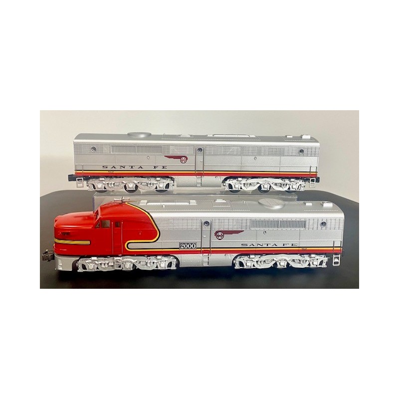 LIONEL 18952 AND 18965 SANTA FE ALCO PA-1 AND PB-1 DIESEL ENGINE SET