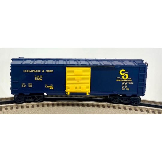 LIONEL 6-9706 CHESAPEAKE AND OHIO BOXCAR