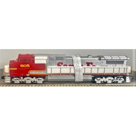 LIONEL 18254 SANTA FE DASH 9 DIESEL ENGINE WITH TRAINMASTER CAB1 REMOTE, BASE AND VIDEO