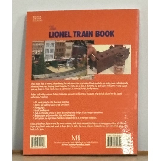 THE LIONEL TRAIN BOOK - HOW TO BUILD AND OPERATE YOUR MODEL RAILROAD