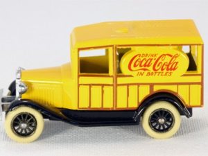 Lledo Days Gone DG621 Model A" Woody Wagon Coca Cola"