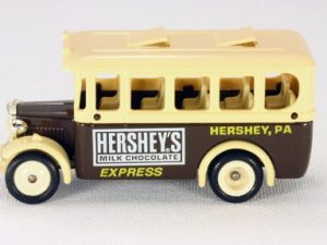 Lledo Days Gone LH100 1935 Model A" Ford Hershey's Bus"