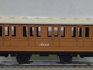 LIONEL 15117 THOMAS THE TANK ANNIE THE COACH