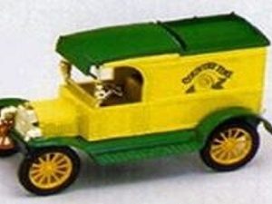 ERTL E-1640 FORD 1913 MODEL T COUNTRY TIME LEMONADE DELIVERY VAN