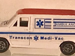 ERTL 1868 CANNONBALL RUN TRANSCON MEDI-VAC AMBULANCE