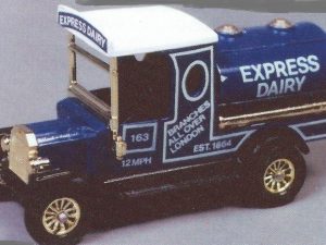 MATCHBOX Y-3 MODELS OF YESTERYEAR EXPRESS DAIRY 1912 FORD MODEL T TANKER