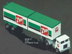 MATCHBOX K-17 SCAMMELL ARTICULATED CONTAINER 7-UP TRUCK