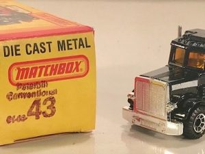 MATCHBOX 43 PETERBILT CONVENTIONAL TRUCK
