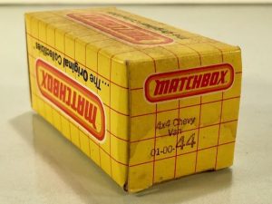 MATCHBOX 44 4X4 CHEVY VAN EMPTY BOX