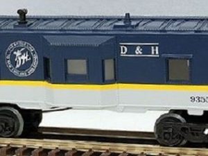 LIONEL 6-9355 DELAWARE AND HUDSON BAY WINDOW CABOOSE