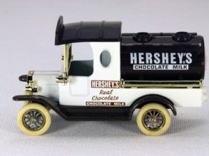 Lledo Days Gone LH080 Model T" Hershey's Tanker"