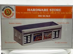 BACHMANN 2643 HARDWARE STORE BUILDING KIT HO GAUGE