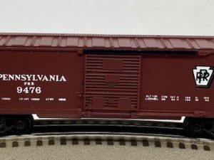 LIONEL 6-9476 PENNSYLVANIA RAILROAD BOXCAR