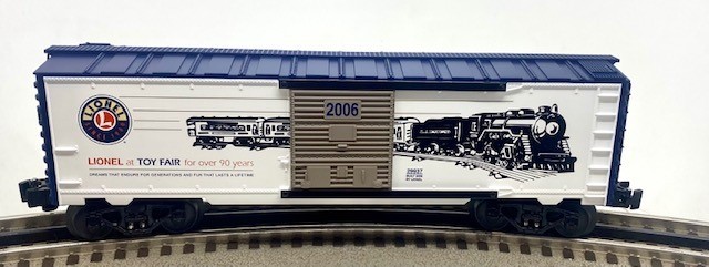 LIONEL 29937 2006 NEW YORK TOY FAIR BOXCAR