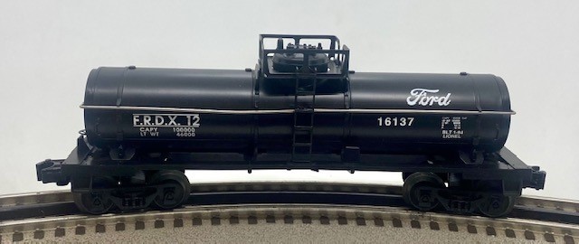 LIONEL 16137 FORD 1-D TANK CAR