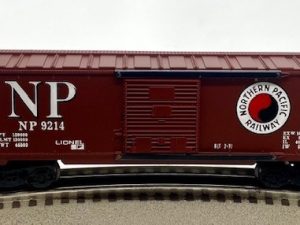 LIONEL 6-9214 NORTHERN PACIFIC BOXCAR