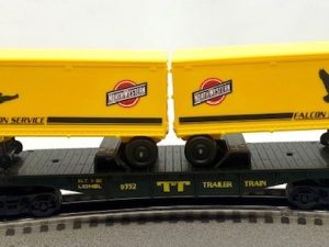LIONEL 6-9352 CHICAGO AND NORTHWESTERN FLATCAR WITH TRAILERS