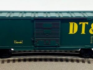 LIONEL 6-9750 DETROIT TOLEDO AND IRONTON RAILROAD BOXCAR