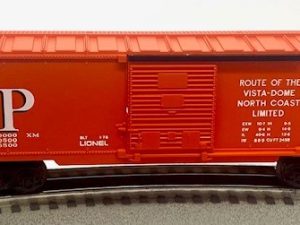 LIONEL 6-9770 NORTHERN PACIFIC BOXCAR