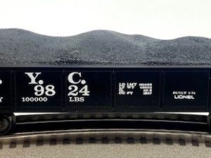 LIONEL 6-9824 NEW YORK CENTRAL GONDOLA WITH COAL LOAD - STANDARD O