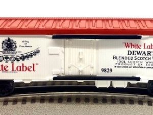 LIONEL 6-9829 DEWARS WHITE LABEL SCOTCH WHISKEY BILLBOARD REEFER