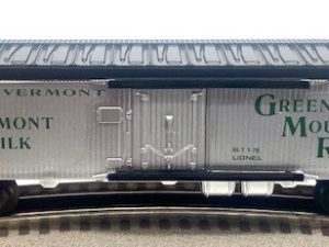 LIONEL 6-9876 CENTRAL VERMONT MILK REEFER