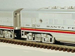 LIONEL 18130 AND 18134 SANTA FE F3 ABA DIESEL ENGINE SET
