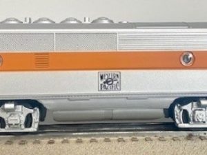 LIONEL 18198 WESTERN PACIFIC F3 B UNIT DIESEL ENGINE