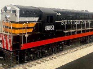 LIONEL 8951 SOUTHERN PACIFIC FAIRBANKS MORSE TRAINMASTER DIESEL ENGINE